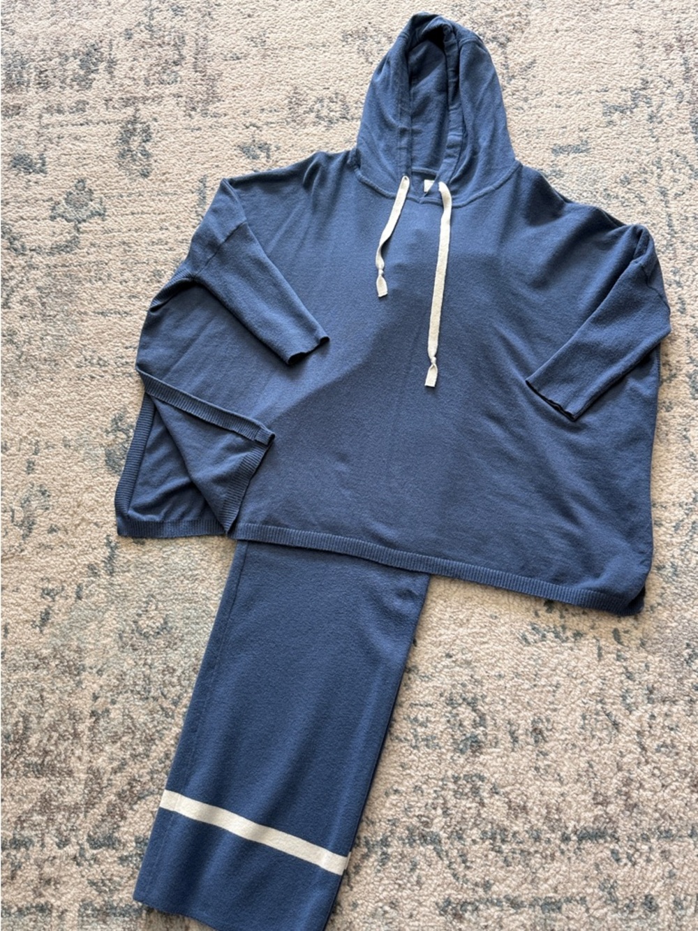 Mersea Catalina Women's Blue Hooded Sweater Set Sz Small